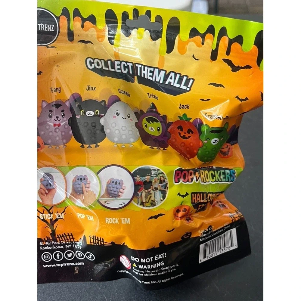Top Trenz OMG! Pop Rockers Halloween Edition Sensory Fidget Toy Bear